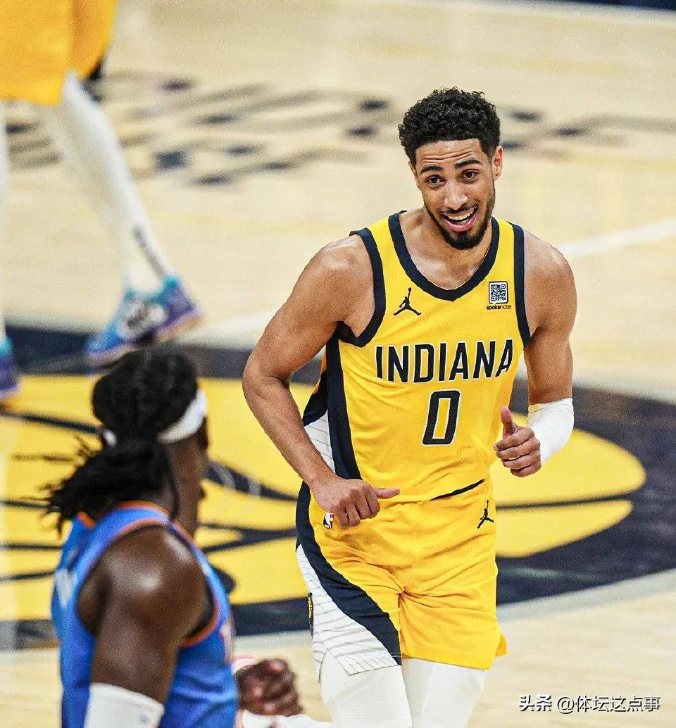 九游官网登录页-夺冠引发热议！，浓眉哥在G2比赛中比赛规则变更全场沸腾不已的简单介绍